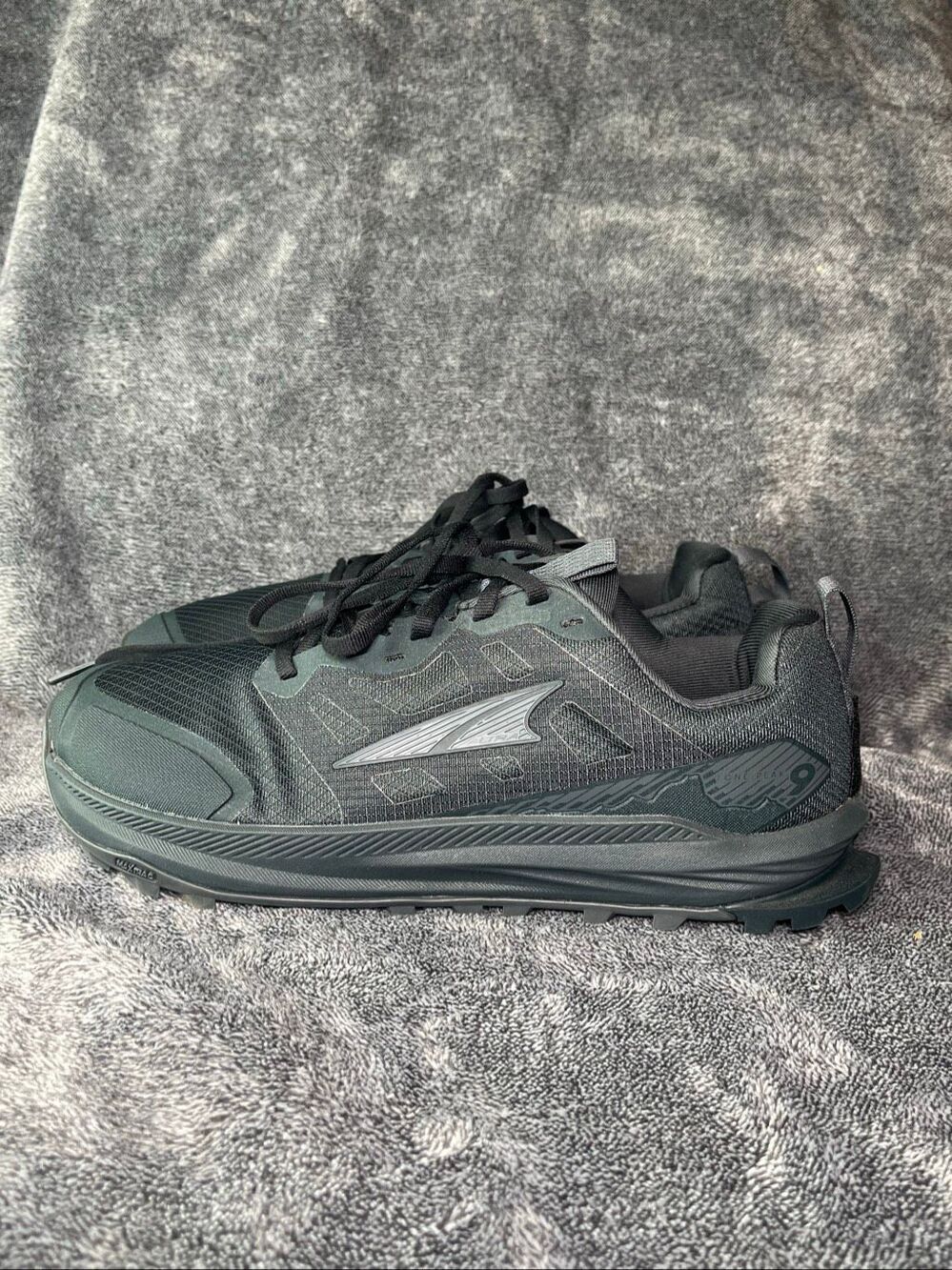 Altra Lone Peak 8 Women's Trail Running Shoes - Triple Black - Size US W10